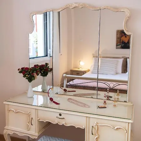 Holiday home Vicolo Locali By Imagine *