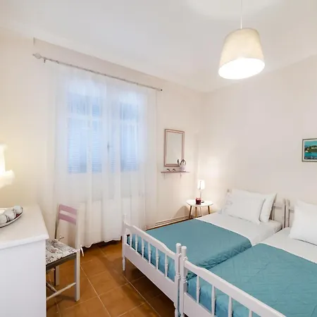 Vicolo Appartmenti Locali בית נופש *