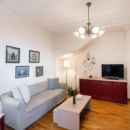 Vicolo Appartmenti Locali Holiday home Lefkada City